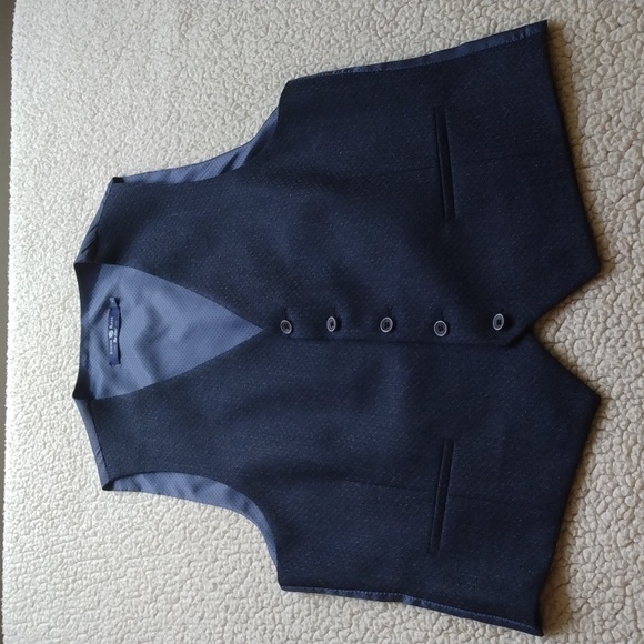 Stone Rose Blue Wool Blend Adjustable Vest (Medium*)
